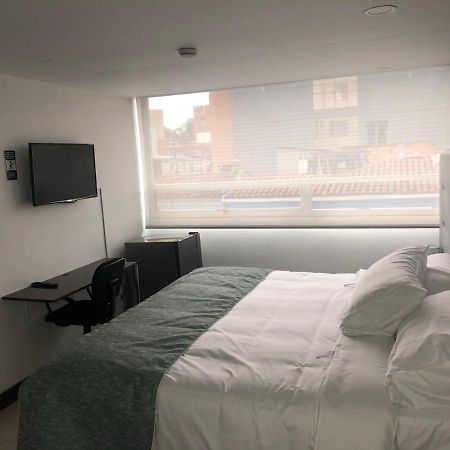 Hotel Serenity Corferias Bogotá Zewnętrze zdjęcie