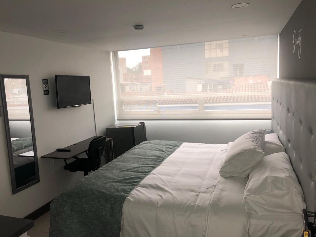 Hotel Serenity Corferias Bogotá Zewnętrze zdjęcie